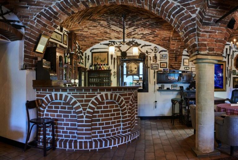 Jak długo trwa lot z Wrocławia do Rzymu? Sprawdź, zanim polecisz!