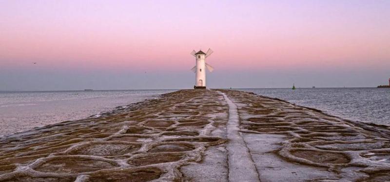 Odkryj fascynujące atrakcje Świnoujścia – co warto zobaczyć podczas wizyty?