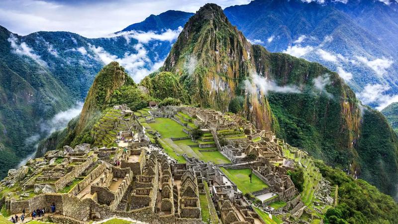 Odkrywając Peru: Kiedy najlepiej podróżować, by cieszyć się jego klimatem?