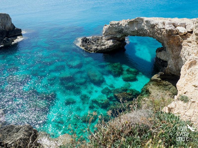 Loty Kraków–Cypr linie lotnicze