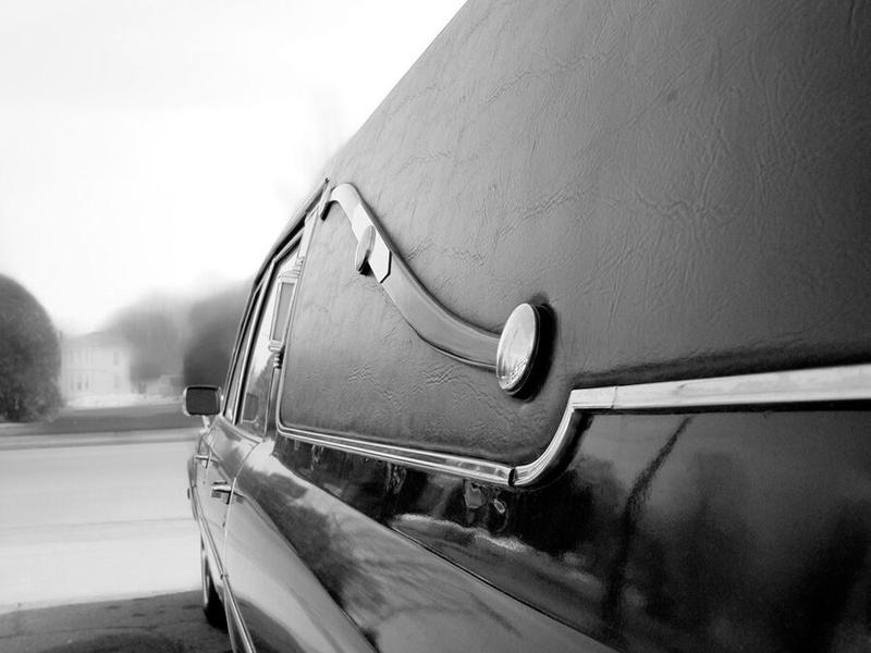 Transport zwłok zgodny z prawem