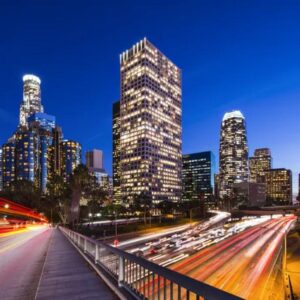 Jak długo trwa podróż samolotem z Krakowa do Los Angeles?