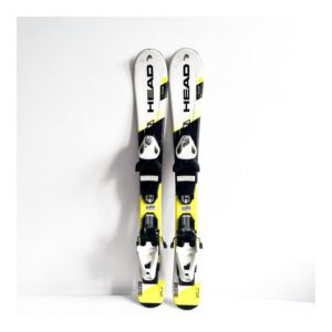 Jakie niezbędne rzeczy spakować dziecku na narty? Praktyczny przewodnik dla rodziców