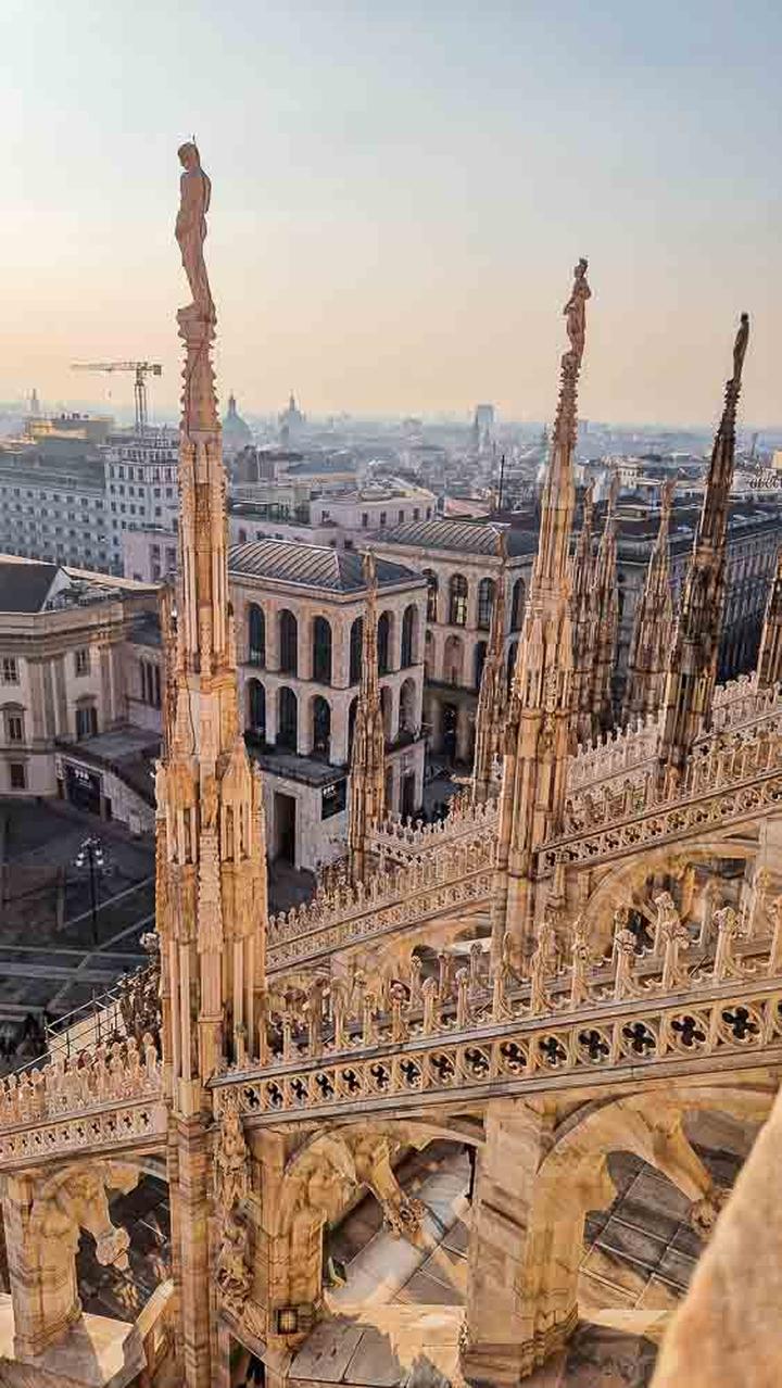 Czas lotu Kraków do Mediolanu