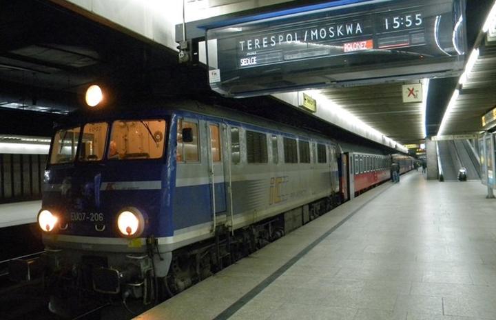 Najlepsze linie lotnicze Moskwa Warszawa