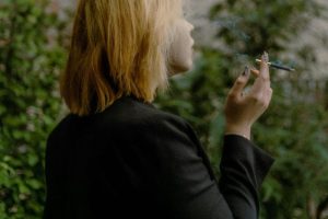 Ile papierosów można przewieźć do Irlandii w 2026 roku? Sprawdź najnowsze przepisy!