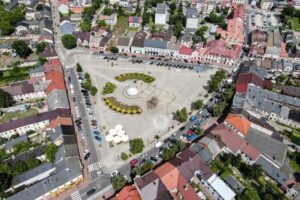 Jak łatwo dojechać do Łowicza? Praktyczny przewodnik dla podróżnych