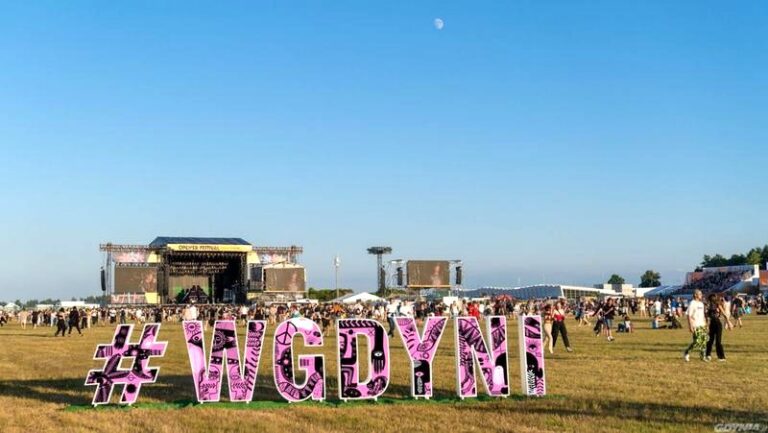 Gdzie i jak wymienić bilet na opaskę podczas Openera?