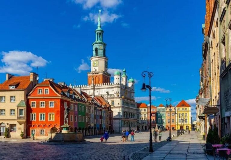 Najlepsze sposoby na dojazd z Poznania do Połczyna Zdroju